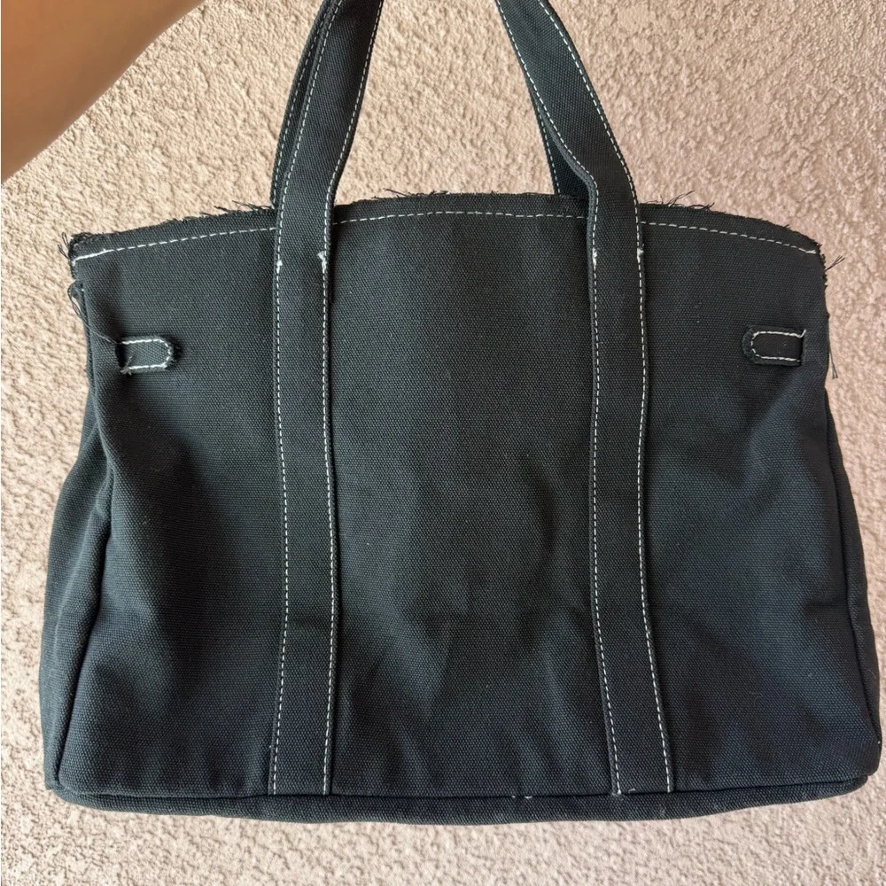 Vintage Stylish and Spacious Boatkin Bag in Black with Gold Buckle